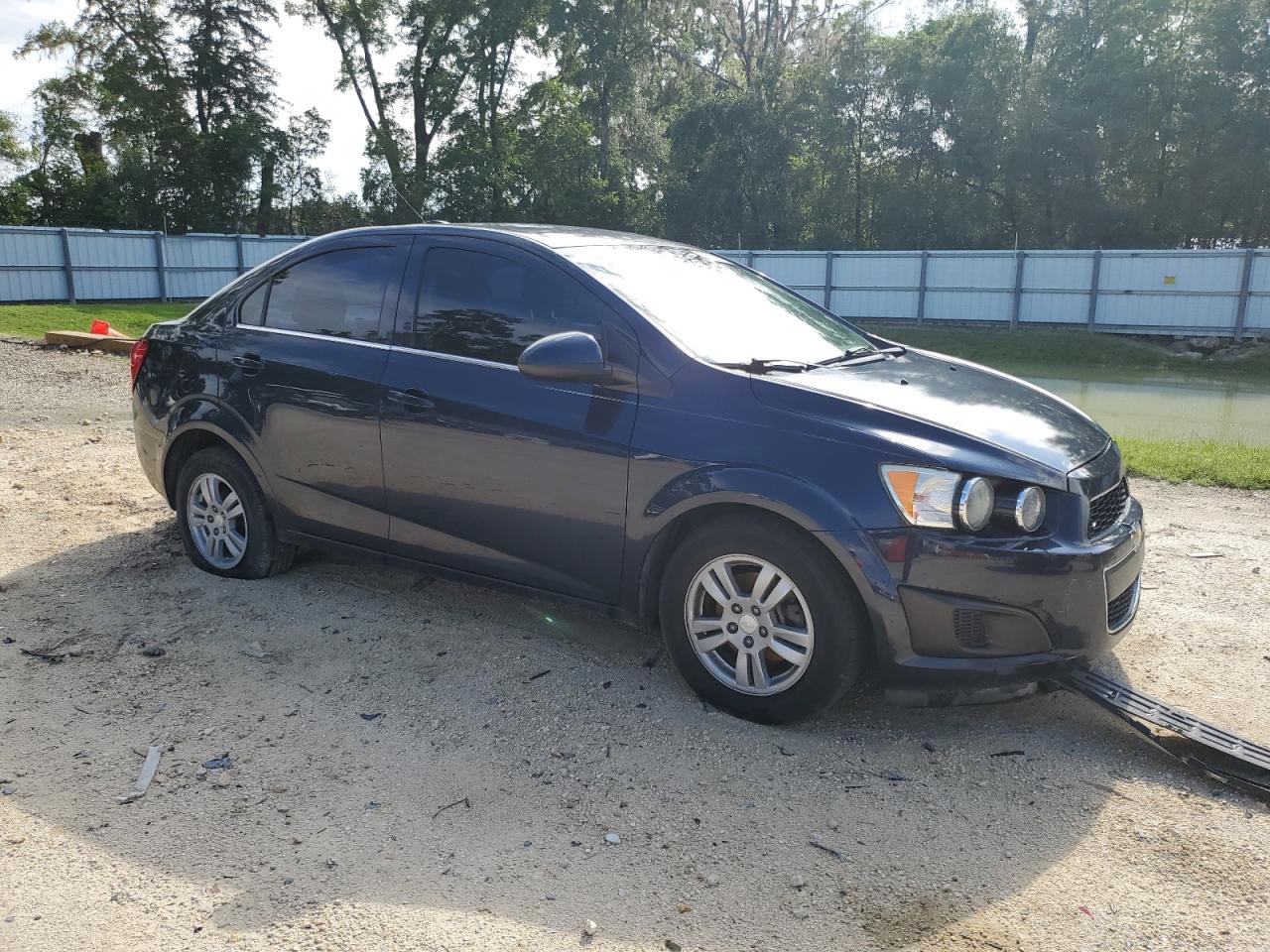 Chevrolet Sonic lt 2015