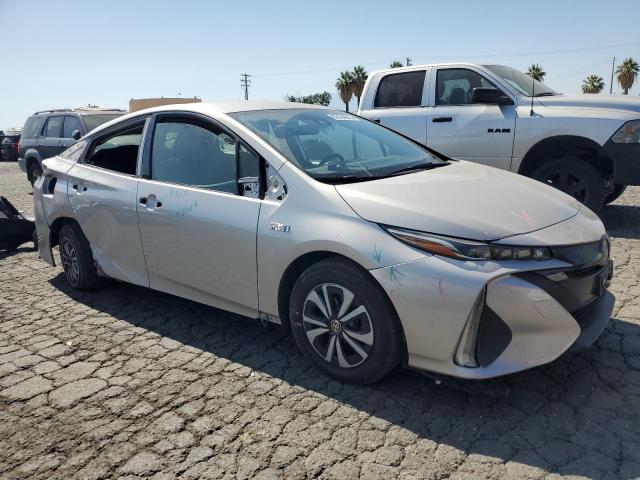 Vin: jtdkarfp5j3099512, lot: 62424845, toyota prius 20184