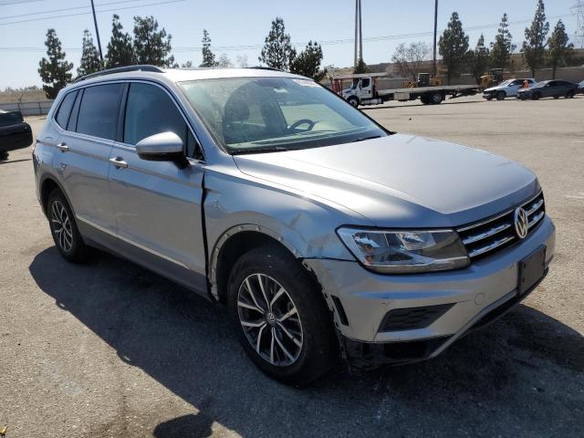 2020 VOLKSWAGEN TIGUAN SE 3VV3B7AX1LM031529