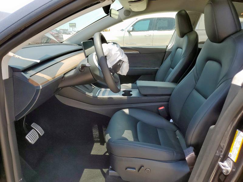 2024 TESLA MODEL Y 7SAYGDEF8RA262981