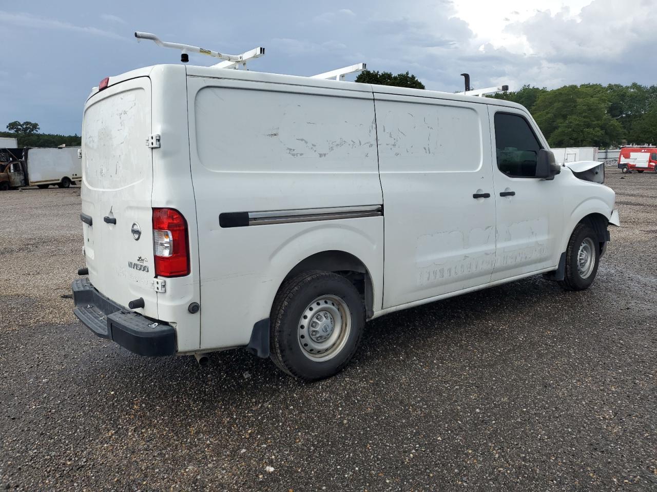 NISSAN NV1500 1500 S