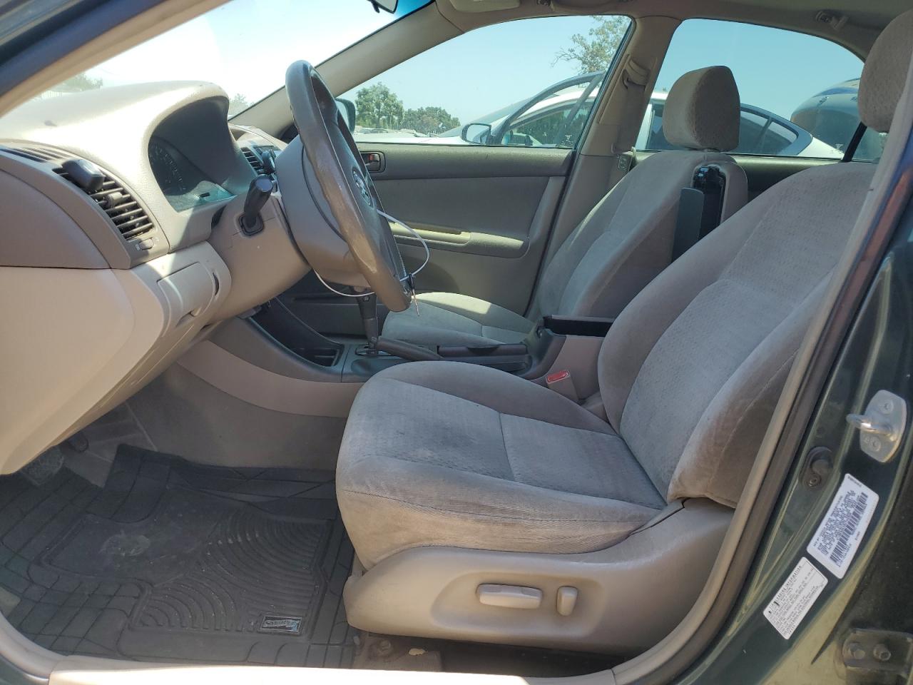 Toyota Camry le 2003