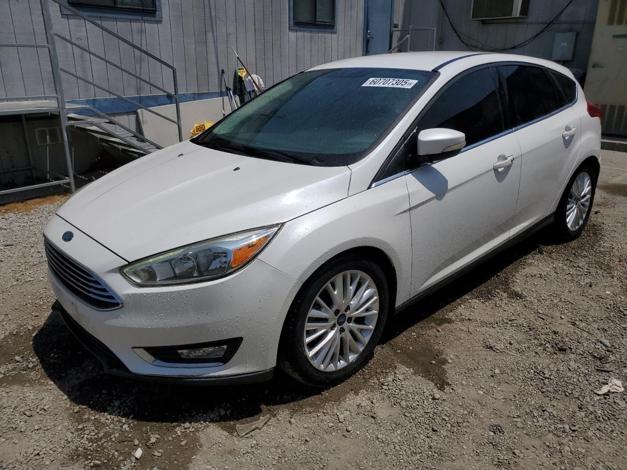 FORD FOCUS TITANIUM