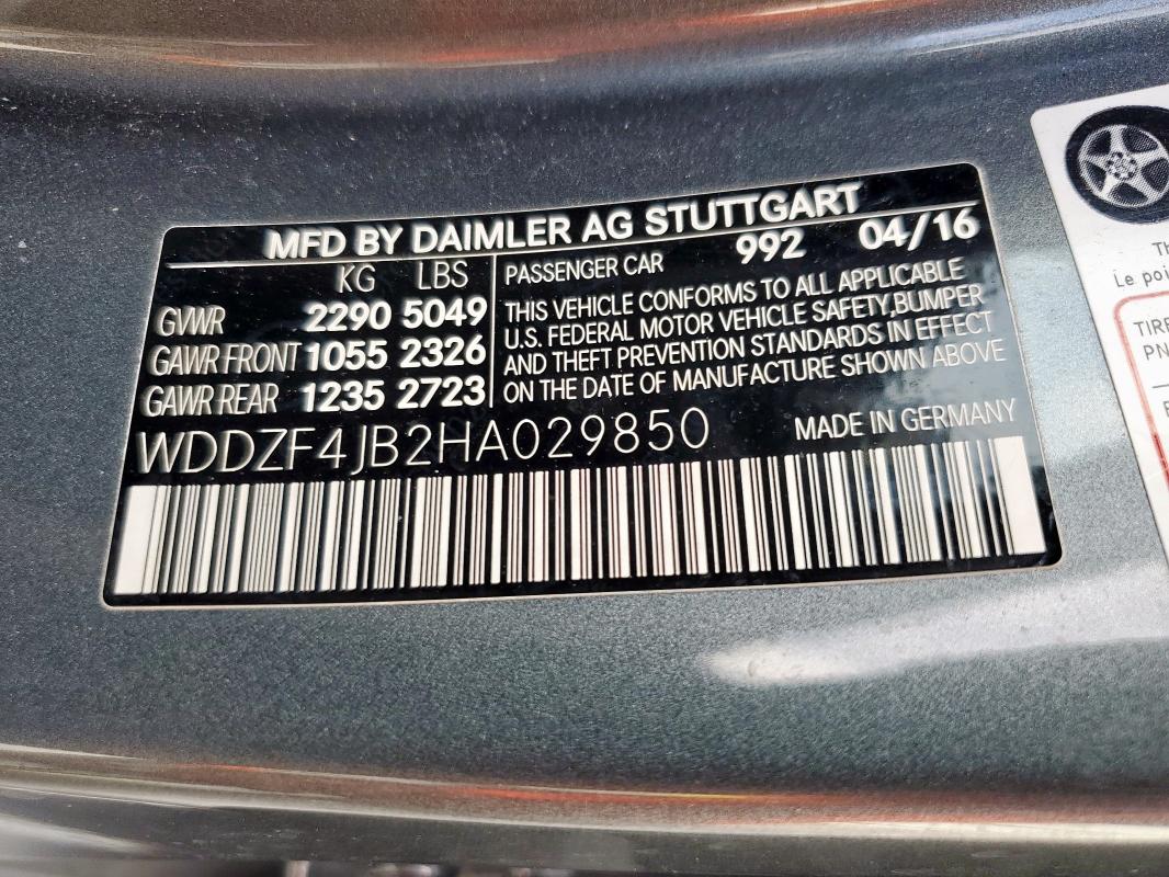 2017 MERCEDES-BENZ E 300 - WDDZF4JB2HA029850