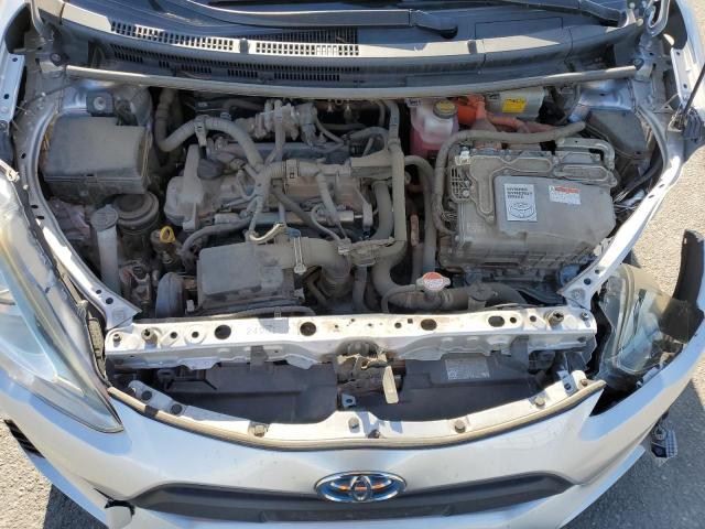 2016 TOYOTA PRIUS C - JTDKDTB3XG1137988