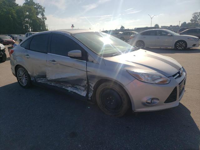 Vin: 1fahp3h2xcl102095, lot: 58536925, ford focus sel 20124