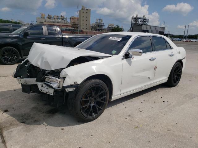 Vin: 2c3ccaeg4jh140263, lot: 61598295, chrysler 300 limited 2018 img_1