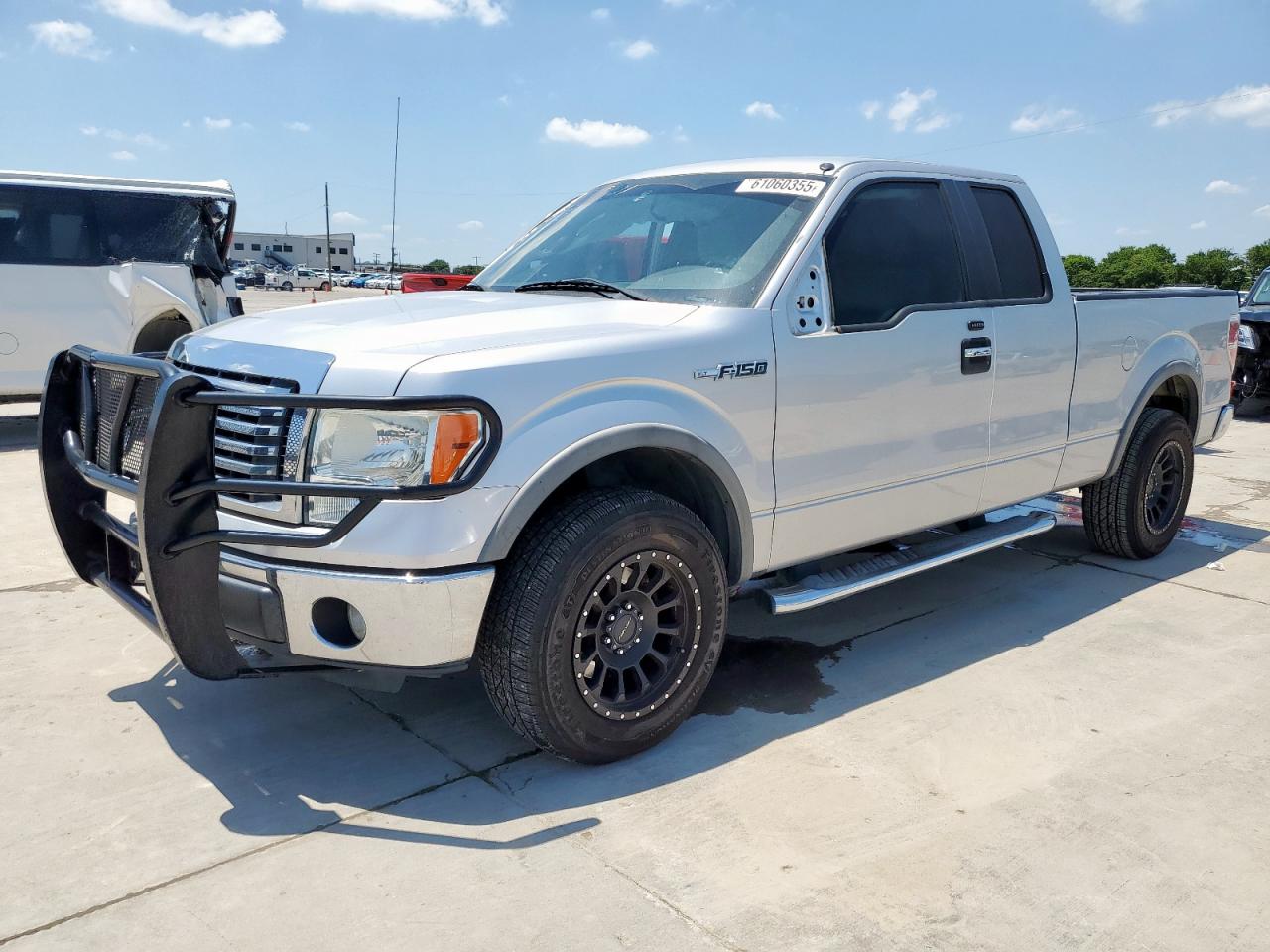 FORD F-150 SUPER CAB