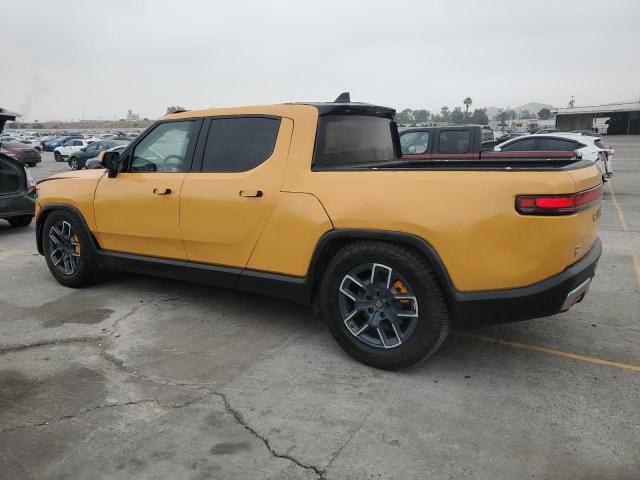 RIVIAN R1T LAUNCH 2022 yellow  electric 7FCTGAAL2NN011755 photo #3