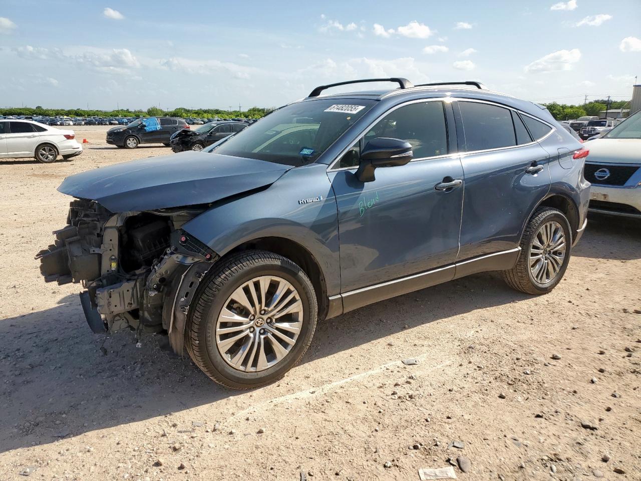 TOYOTA VENZA LE