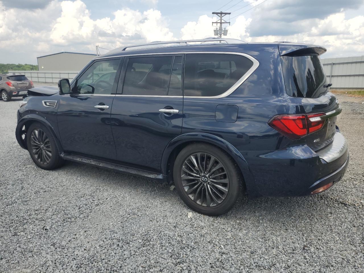 INFINITI QX80 LUXE