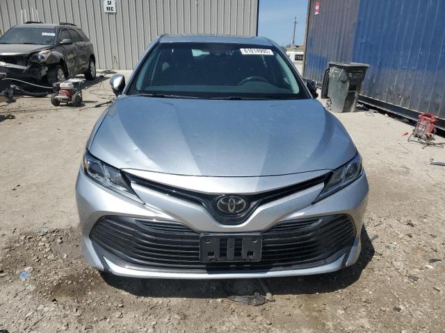 2018 TOYOTA CAMRY L 4T1B11HK6JU647056