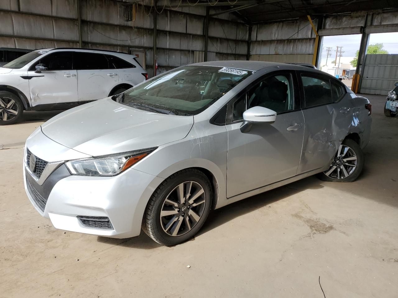 NISSAN VERSA SV