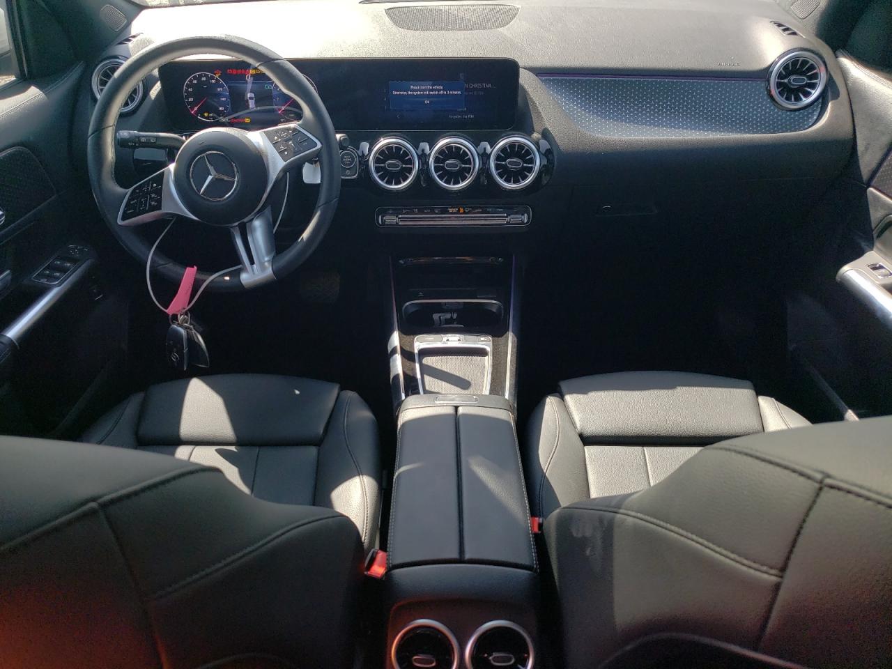 MERCEDES-BENZ GLA-CLASS 250