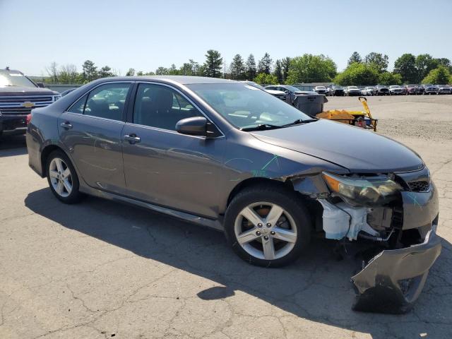 Vin: 4t1bf1fk6eu410559, lot: 61807365, toyota camry l 20144