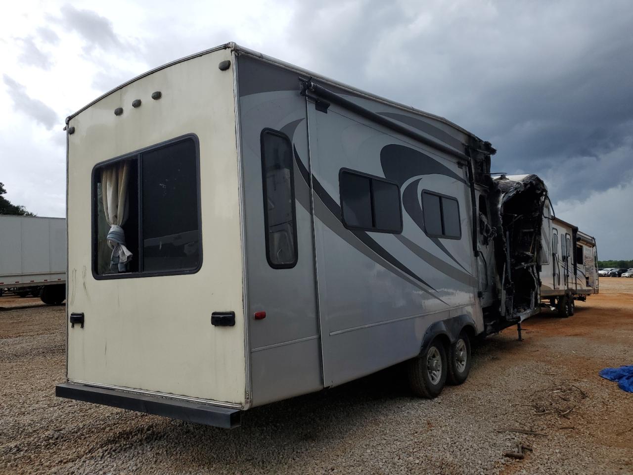 Lot #3209505104 2011 WILDWOOD TRAILER