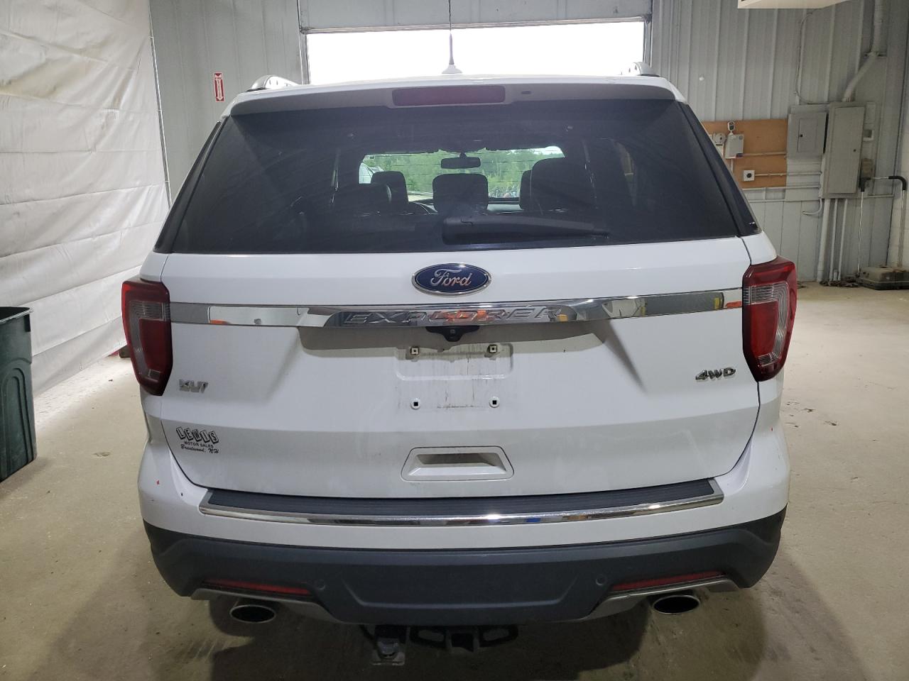 FORD EXPLORER XLT
