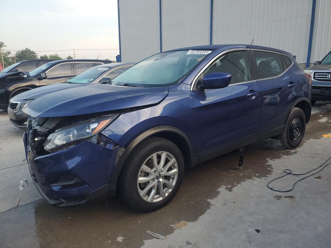 NISSAN ROGUE SPORT S