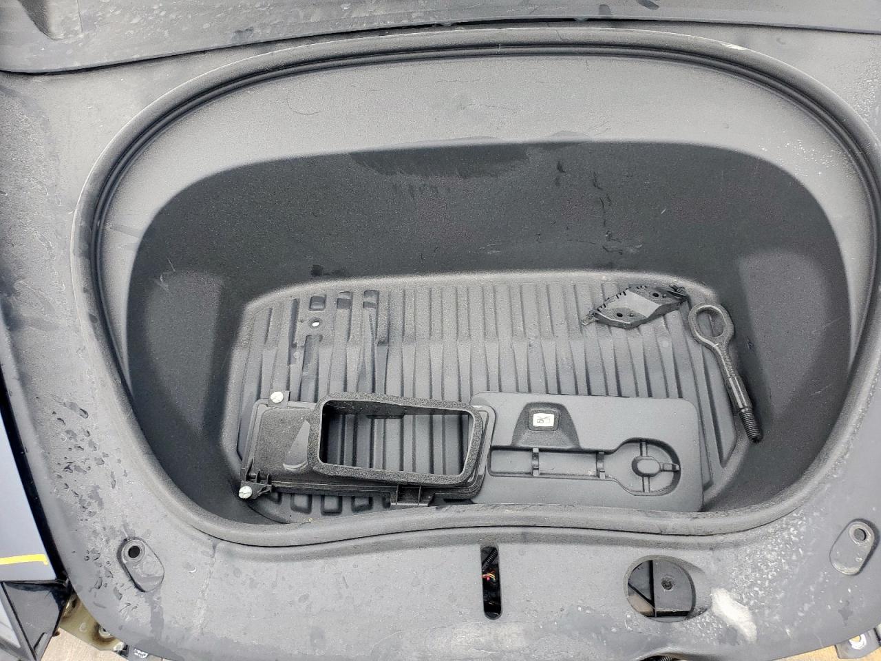 Tesla Model 3 2025