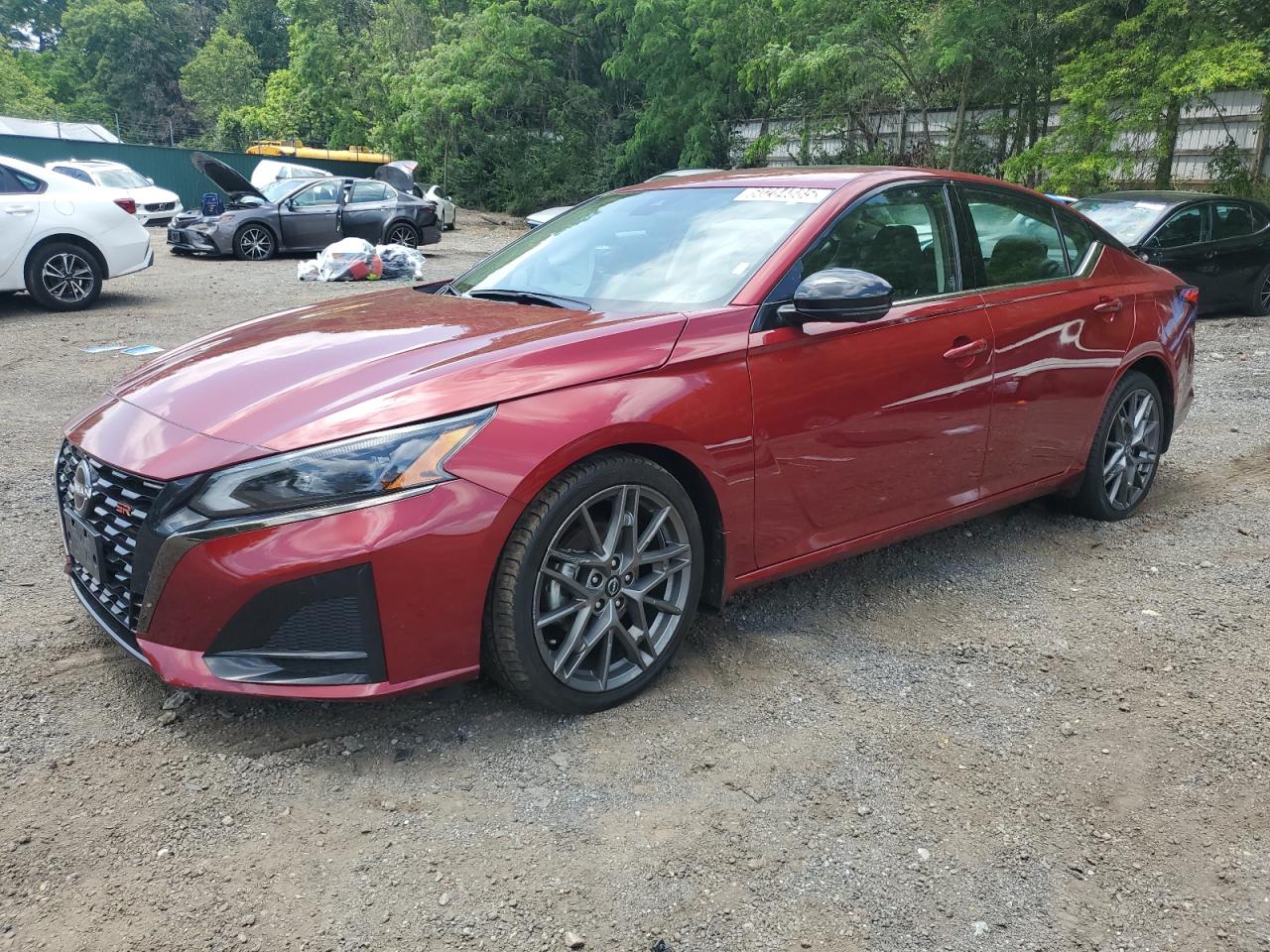 NISSAN ALTIMA SR