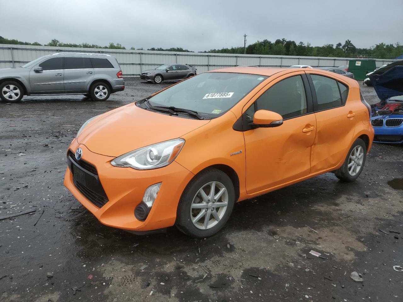 TOYOTA PRIUS C
