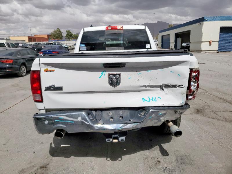 2018 RAM 1500 SLT - 1C6RR7TT1JS271884