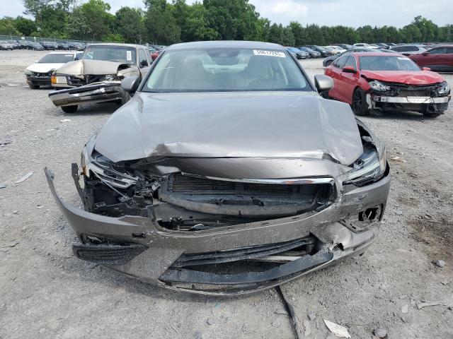 2019 VOLVO S60 T5 MOM 7JR102FK8KG013728