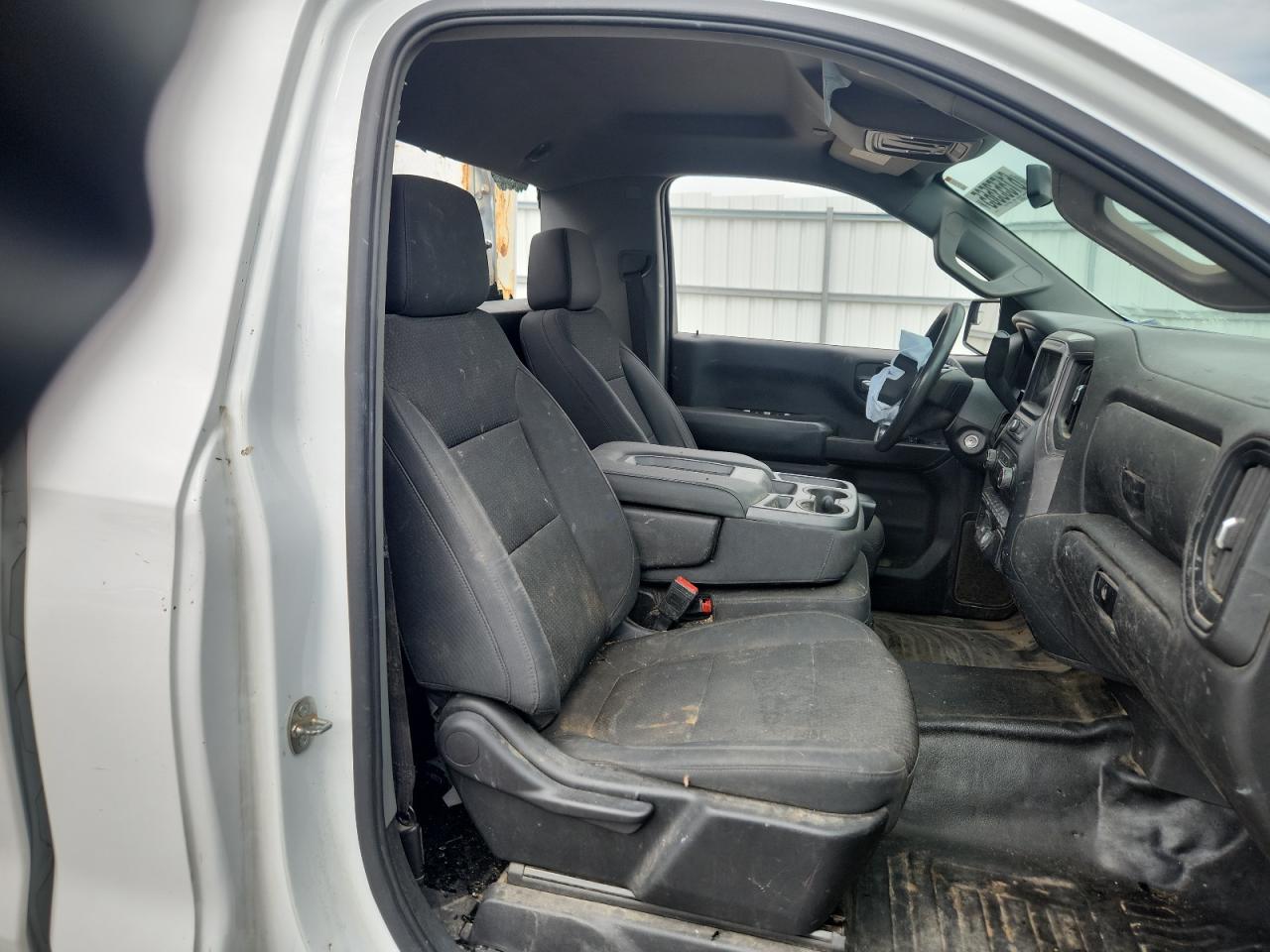 CHEVROLET SILVERADO C1500