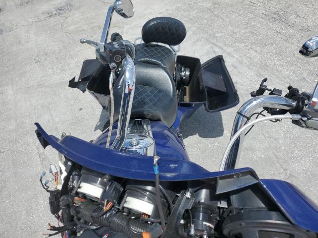 2011 HARLEY-DAVIDSON FLHX 1HD1KBM16BB669926