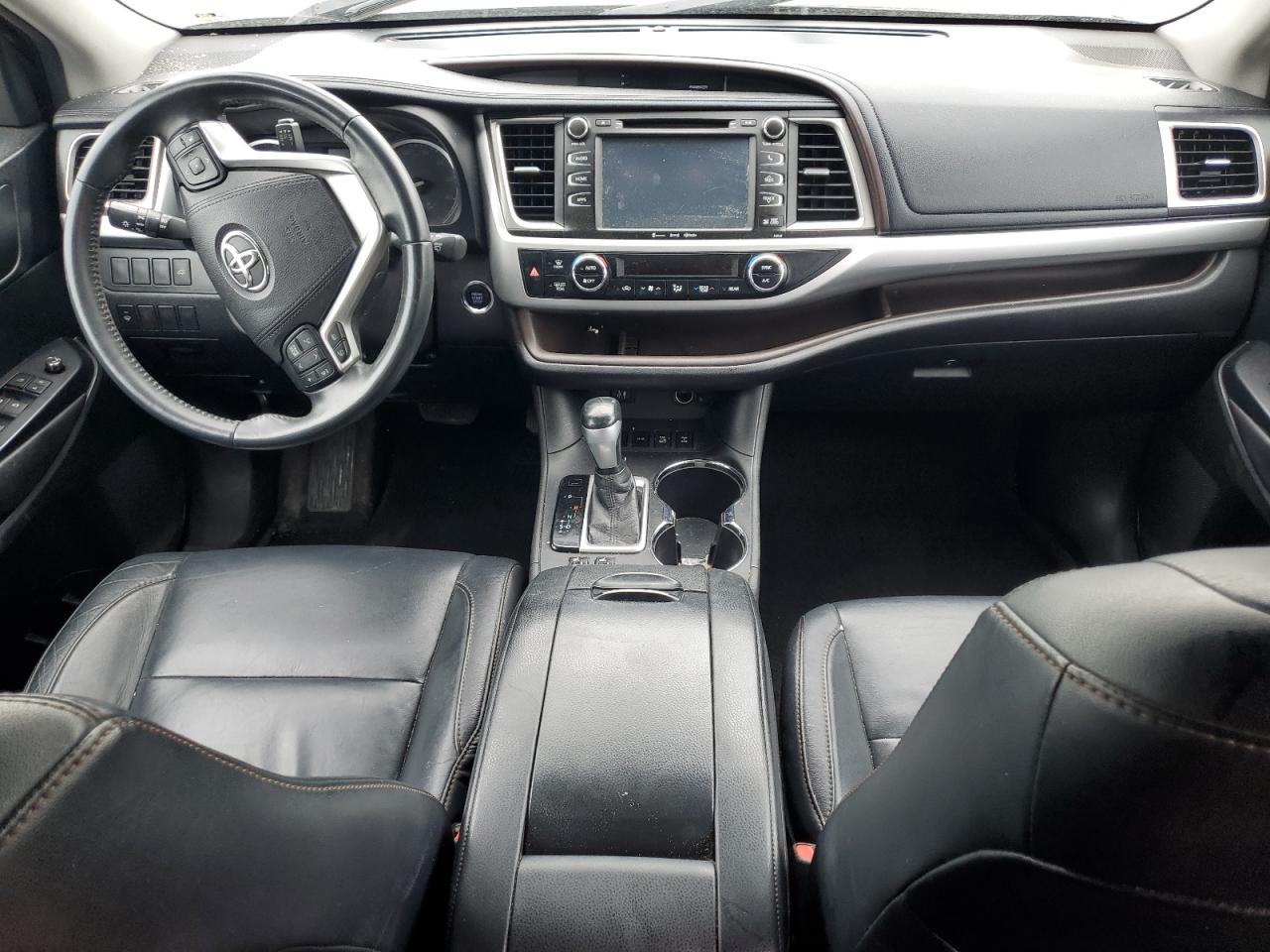 Toyota Highlander 2016