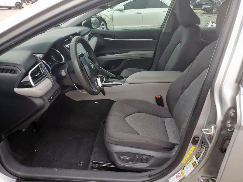 2018 TOYOTA CAMRY L 4T1B11HKXJU084092