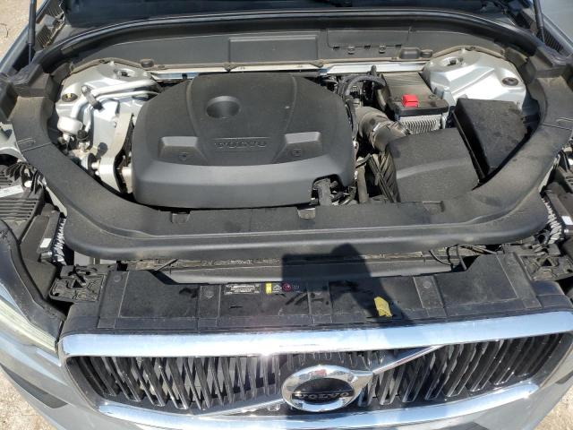 2018 VOLVO XC60 T5 MO YV4102RK6J1065884