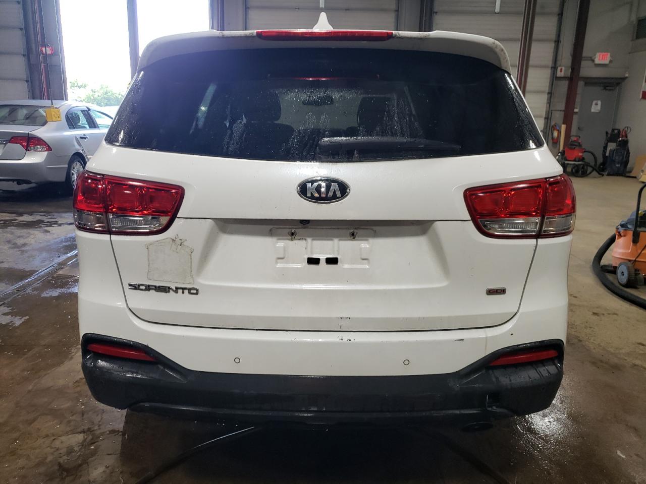 Kia Sorento lx 2016