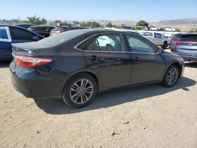 Vin: 4t1bf1fk5hu269875, lot: 61004395, toyota camry le 20173