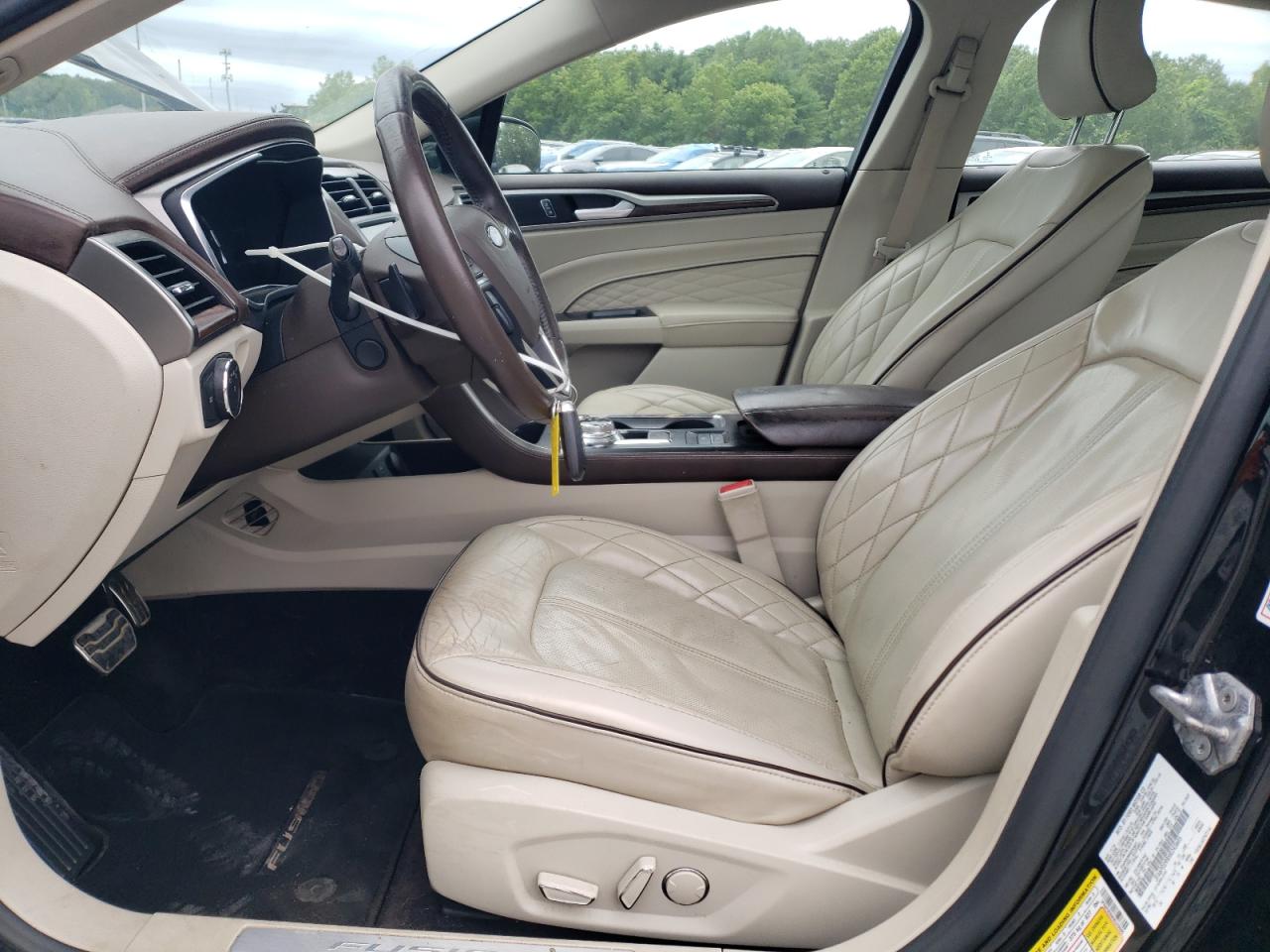 FORD FUSION TITANIUM