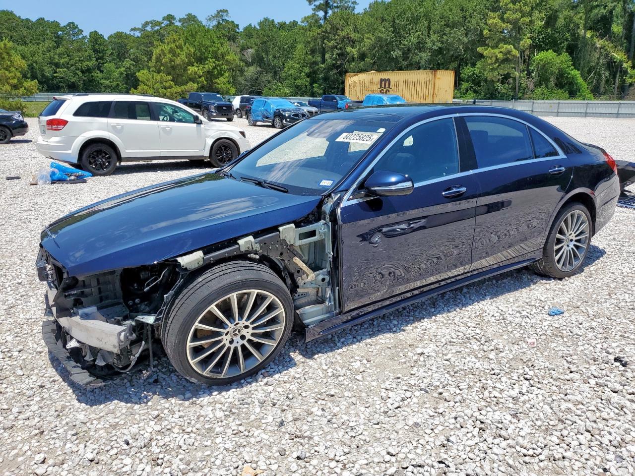 MERCEDES-BENZ S-CLASS 550