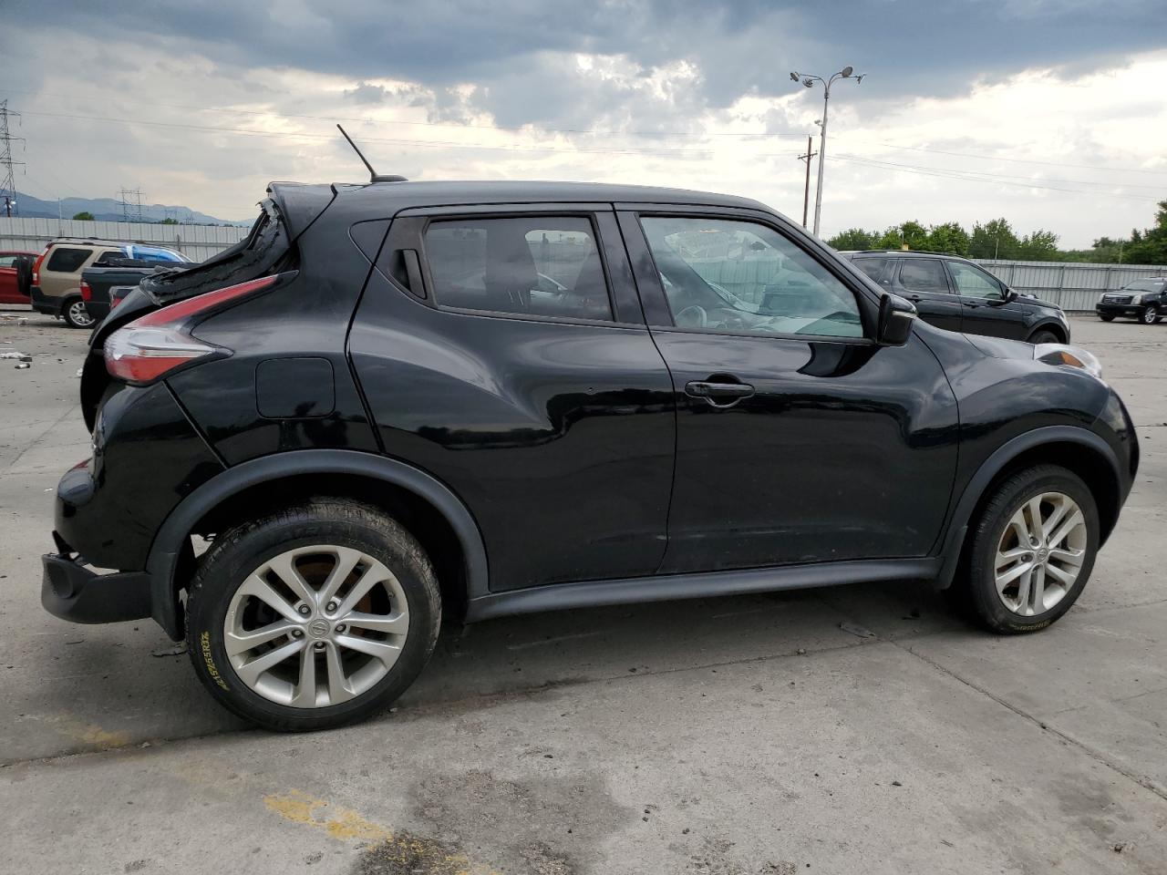 NISSAN JUKE S