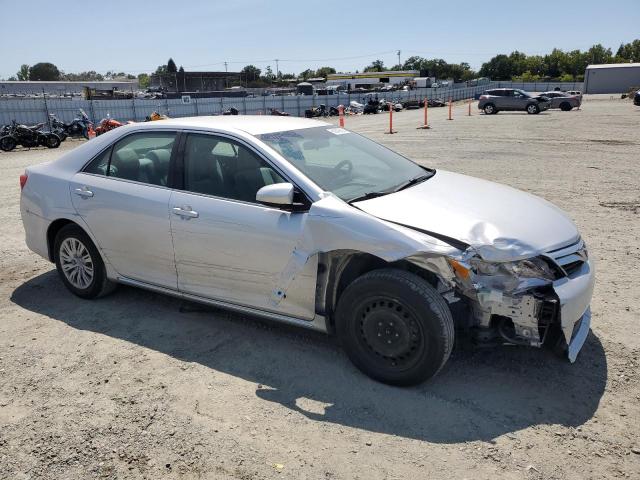 Vin: 4t1bf1fk7eu408755, lot: 61943955, toyota camry l 20144