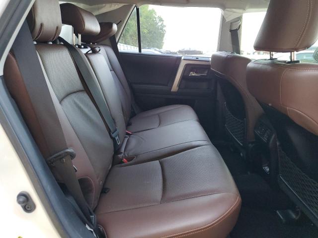 2020 TOYOTA 4RUNNER SR - JTEBU5JRXL5770443