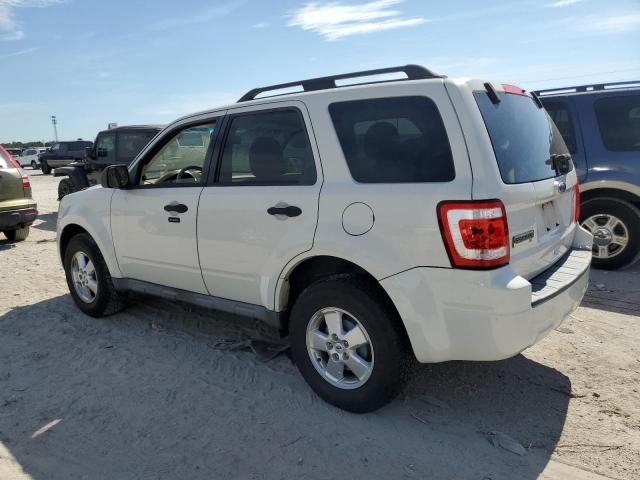 Vin: 1fmcu0d77aka70962, lot: 63024185, ford escape xlt 20102