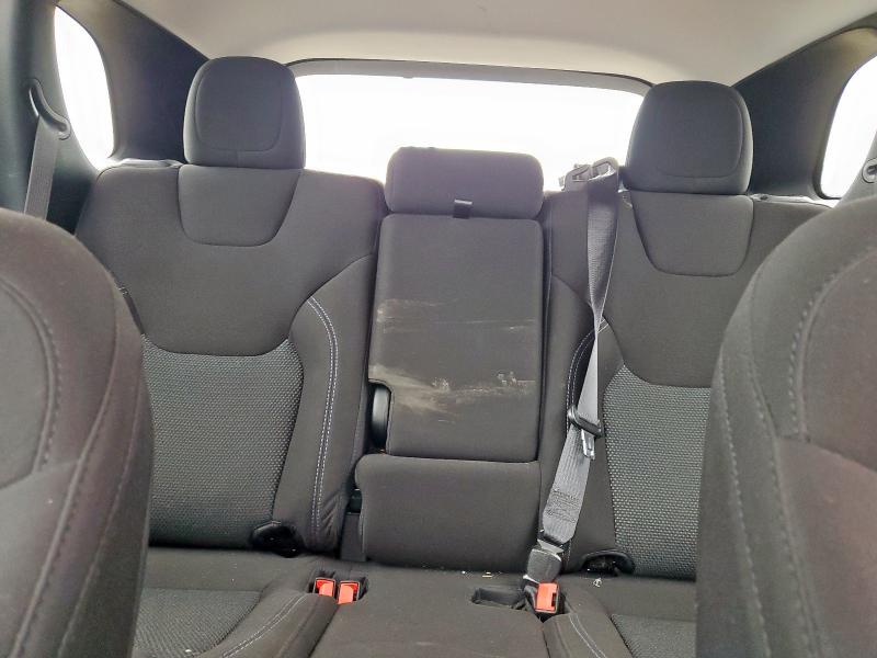 2021 JEEP CHEROKEE LATITUDE 1C4PJLCB1MD146822