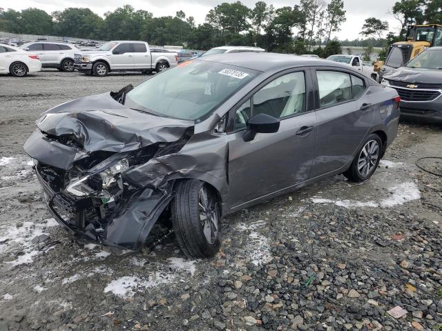NISSAN VERSA S