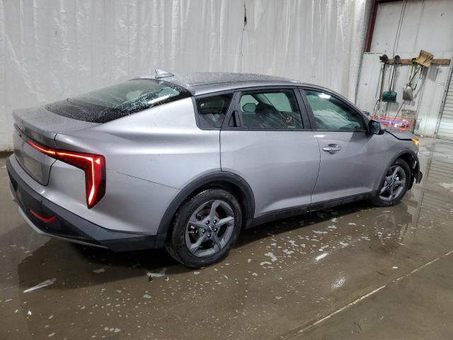 Vin: 3kpft4de8se065381, lot: 60831345, kia k4 lx lx 20253