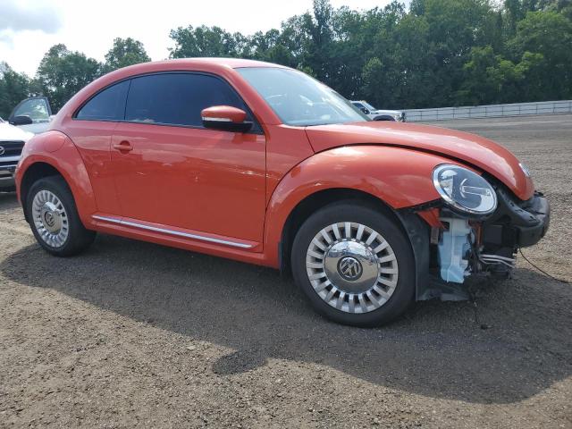 2016 VOLKSWAGEN BEETLE SE 3VWJ17ATXGM615355