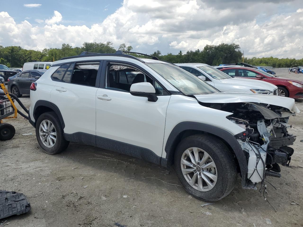 TOYOTA COROLLA CROSS LE