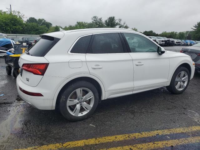 Vin: wa1bnafy7j2199299, lot: 61264525, audi q5 premium plus 20183