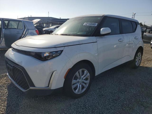 Vin: kndj23auxp7839933, lot: 62193955, kia soul lx 2023 img_1
