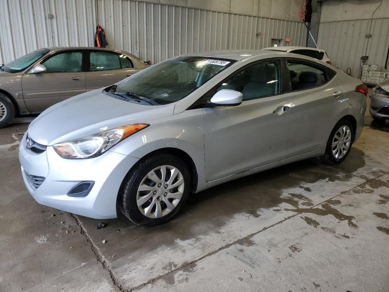 HYUNDAI ELANTRA GLS