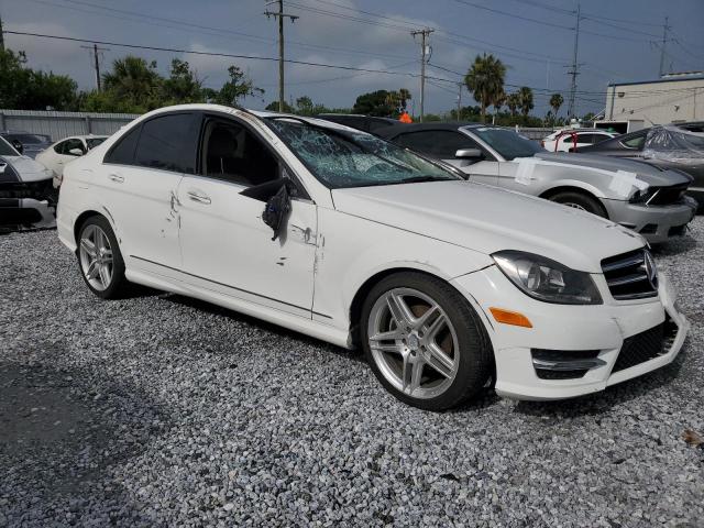 Vin: wddgf4hb4eg231661, lot: 59657335, mercedes-benz c-class 250 20144