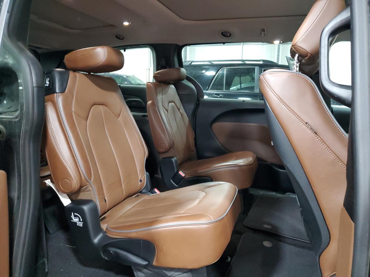 CHRYSLER PACIFICA LIMITED